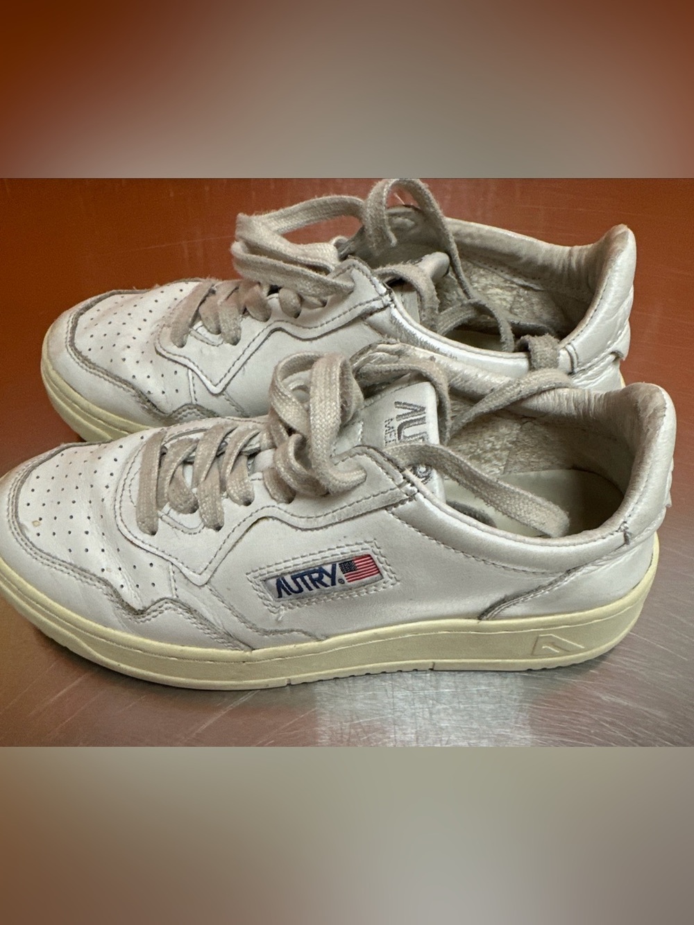 AUTRY Medalist Women's Low Sneakers in White Leather Size 38 US 7.5
